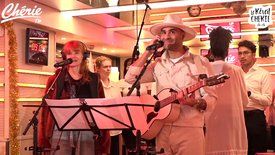 Ycare & Axelle Red chantent "Merry Christmas" de John Lennon dans Le Réveil Chérie
