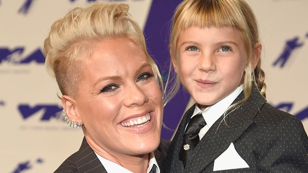 Pink et sa fille Willow Sage Hart sortent leur duo «Cover Me In Sunshine»