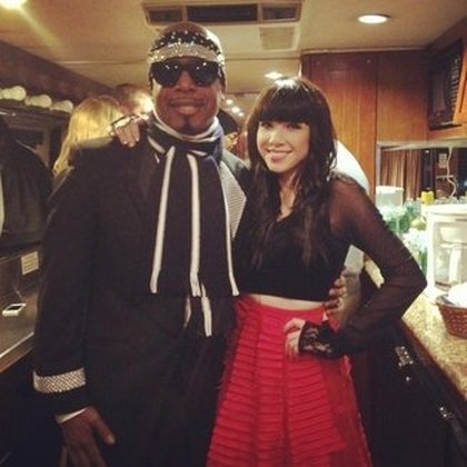 Carly Rae Jepsen : Regardez c'est MC Hammer! C'est le meilleur de tous les 31!!!