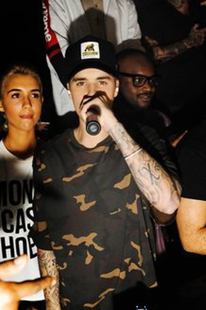Justin Bieber dans un club de Miami