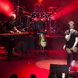 Concert Pop Love Emmanuel Moire