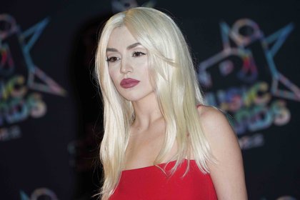 Ava Max - Tapis Rouge des NRJ Music Awards 2022