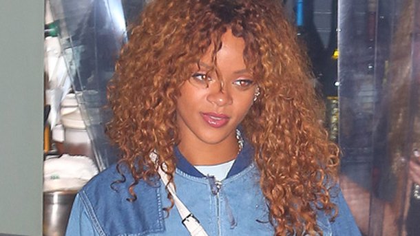 Rihanna : sortie discrète dans un restaurant à Santa Monica