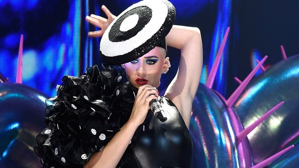 Katy Perry: «I Kissed a Girl», histoire d’une chanson culte