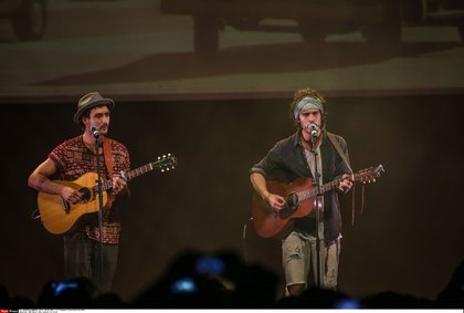 NRJ Music Tour de Lille: Frero Delavega