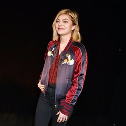 Louane : très parisienne chez Agnès B.