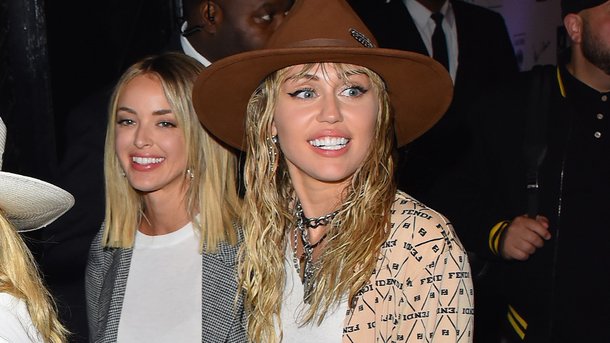 Miley Cyrus et Kaitlynn Carter ne se quittent plus