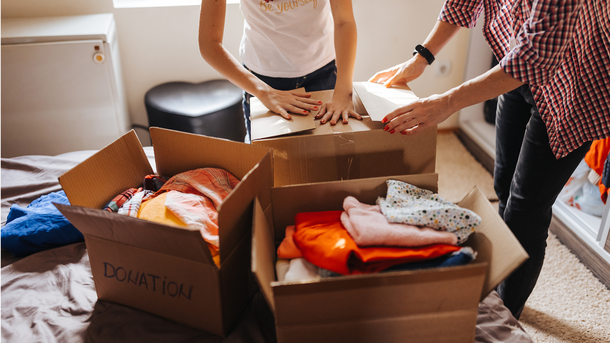 Les infos du Réveil Chérie : Emmaüs lance une campagne pour inciter les gens à donner leurs vêtements d’occasion