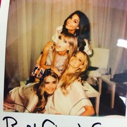 Taylor Swift @ Victoria's Secret