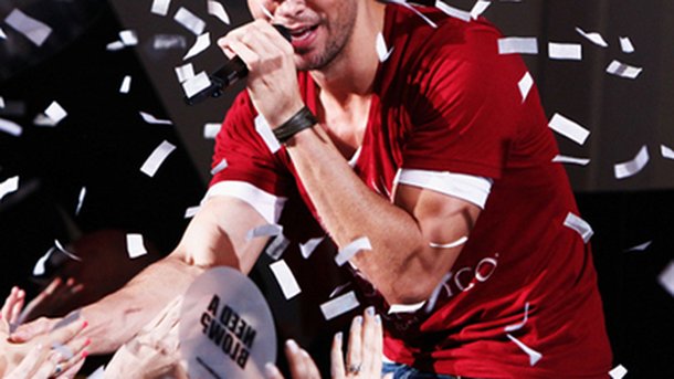 Enrique Iglesias : une fin d’année très caliente !