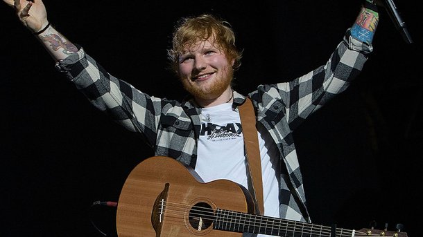 Ed Sheeran couronné artiste de la décennie au Royaume-Uni