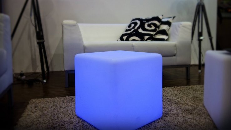 Lampe AwoX SmartLIGHT Ambiance (modèle Cube)