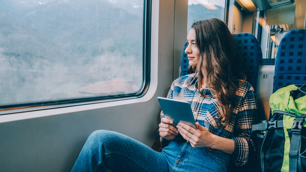 Les infos du Réveil Chérie : Une entreprise offre des congés à ses salariés s’ils voyagent en train plutôt qu'en l’avion !