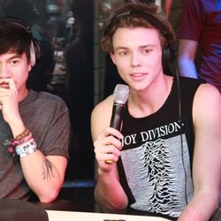 Mercredi 2 Avril avec 5SOS