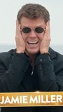 Séquence émotion à Cannes : Jamie Miller passe du rire aux larmes avant sa prestation