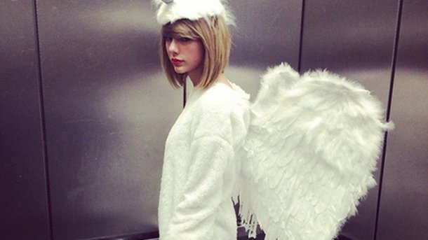 Taylor Swift : prête pour Halloween!