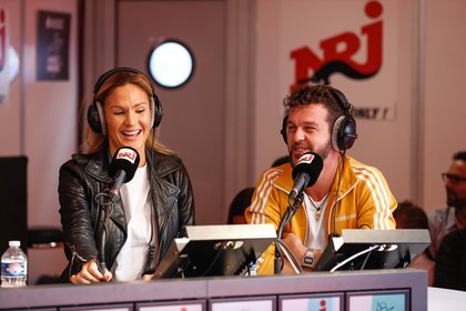 Vitaa et Claudio Capéo chez Manu dans le 6/9 - NRJ Music Awards 2017