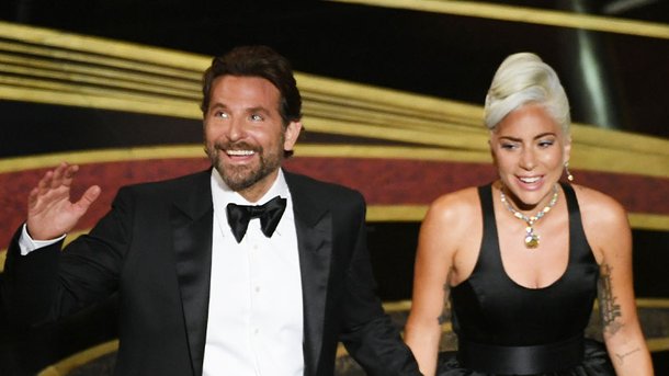 Lady Gaga et Bradley Cooper: la vidéo de leur live de «Shallow» aux Oscars
