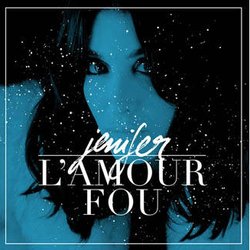 Jenifer file le parfait amour dans son nouveau single
