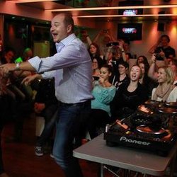 Jeudi 18 octobre avec Amel Bent et le Dj Michael Canitrot
