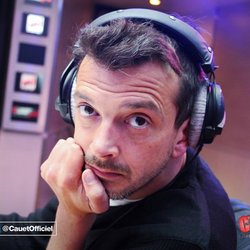 Mardi 14 Juin 2016 avec Walking On Cars - C Cauet sur NRJ