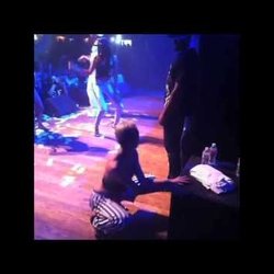 Miley Cyrus Twerks to 'Bandz a Make Her Dance'