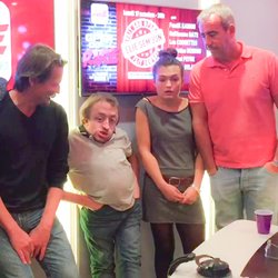 Bruno Roblès reçoit Guillaume Bats sur Rire & Chansons