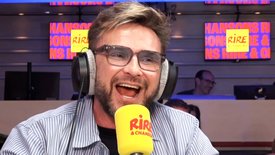 Jeanfi Janssens raconte la blague que lui a faite Laurent Ruquier à propos d'un "chemin de la drague"