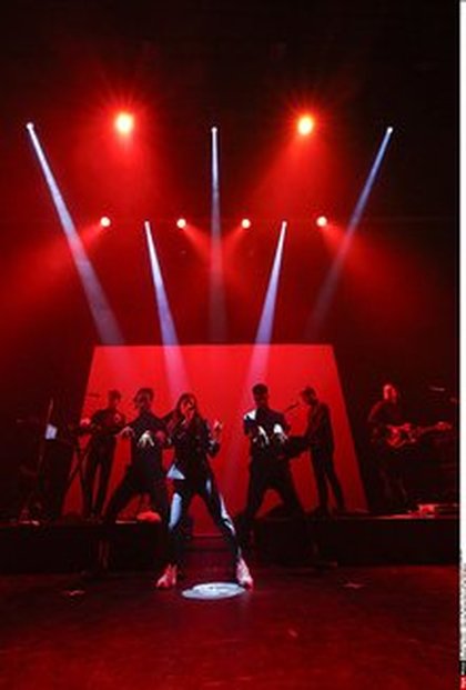 Concert Pop Love - Christine and the Queens