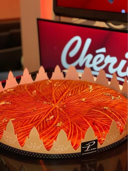 C'est la galette des rois ce matin dans Le Réveil Chérie ! Qui aura la fève cette année ?