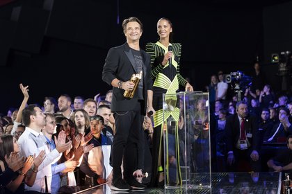 David Hallyday et Noemie Lenoir - NRJ Music Awards 20th Edition