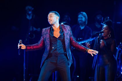 John Legend a charmé l'AccorHotels Arena