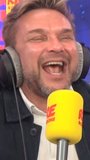 Scoop pour Rire & Chansons : Jeanfi Janssens raconte comment sa mère a convaincu son père d’accueillir les 17 canaris de Jeanfi dans leur maison - L'Afterwork du Rire