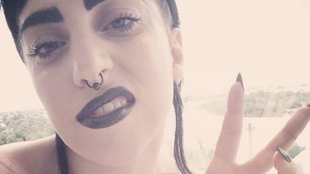 Lady Gaga : un look gothique pour son passage en Australie !