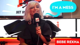 Bebe Rexha frappe fort avec ses hits en solo