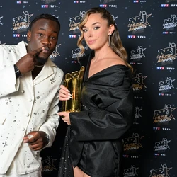 Emma et Jungeli - Le photocall - NRJ Music Awards 2026