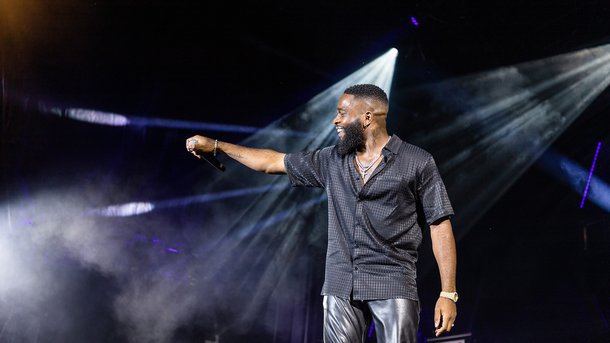 Tayc célibataire? Le chanteur répond