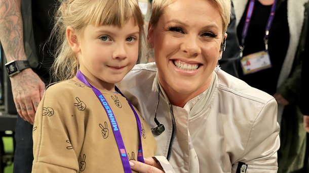 Pink : pourquoi sa fille de 7 ans a gagné la récompense exceptionnelle de 100$ ?