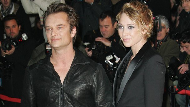David Hallyday offre un beau cadeau à sa sœur avec sa reprise de "Laura"