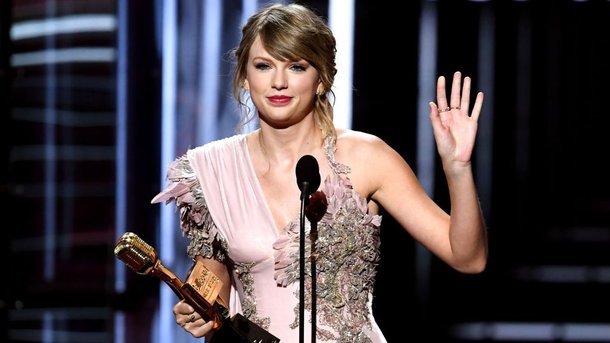 Taylor Swift: que valent les poèmes écrits par la chanteuse?