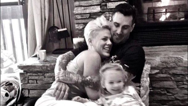 Pink : 10 ans d'amour avec Carey Hart!