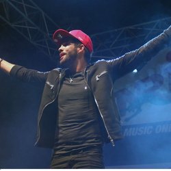 NRJ Music Tour Marseille - Kendji Girac