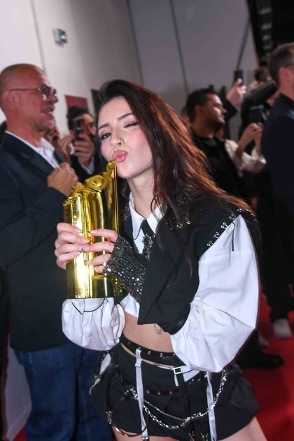 Lenie - Les Backstages - NRJ Music Awards 2025