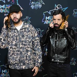 Bigflo & Oli - Photocall des NRJ Music Awards 2022