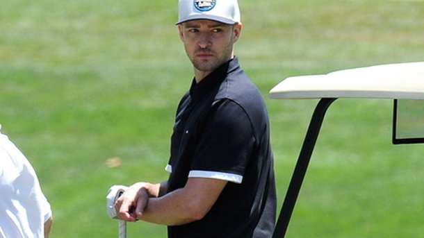 Justin Timberlake frappé en public!