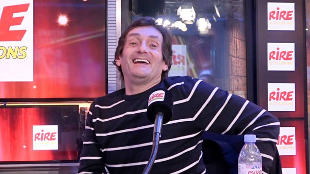 Pierre Palmade, invité de Rire & Chansons, vient parler de sa pièce "Assume, bordel !" , de sa tournée "Pierre Palmade joue ses sketches" et du retour sur M6 du "Grand Restaurant"