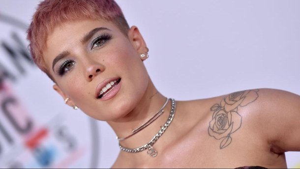 Halsey: quel est le message derrière son hit "Bad At Love"?