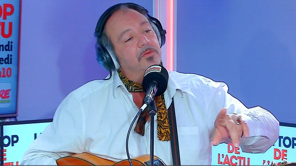 Eric Toulis : "Une chanson gousse" ou "Une p’tite gousse d’ail dans l’cul"