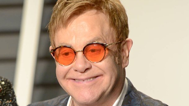 Elton John annonce sa tournée d'adieux
