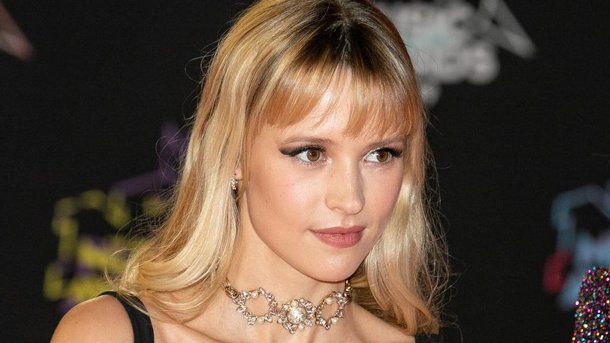 Angèle: découvrez sa véritable passion pour les loutres